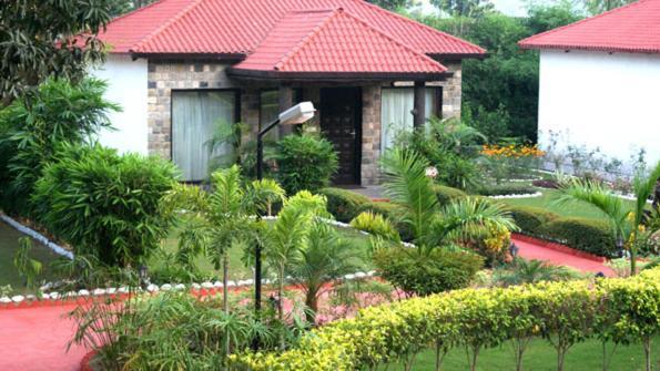 Corbett Leela Vilas Hotel Corbett National Park Eksteriør billede